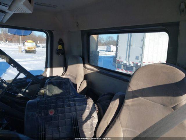 Volvo Vn Vnl Image 18