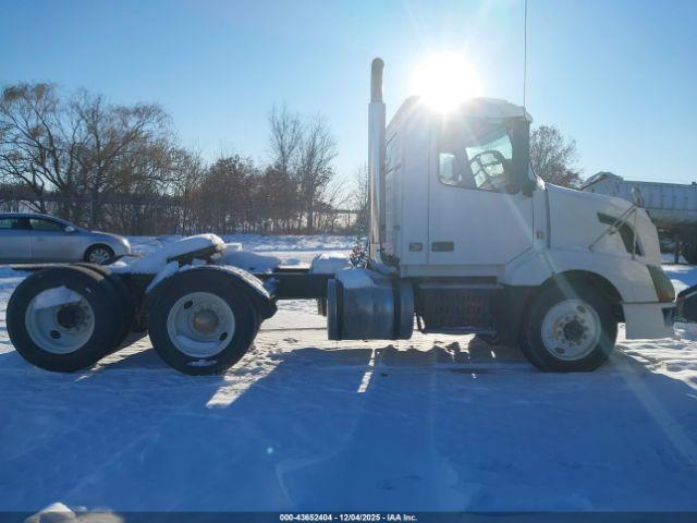 Volvo Vn Vnl Image 6