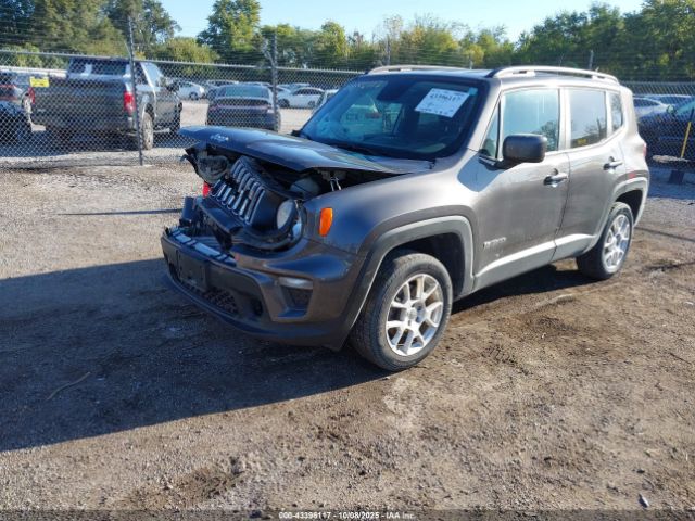 Jeep Renegade Latitude 4x4 Image 6