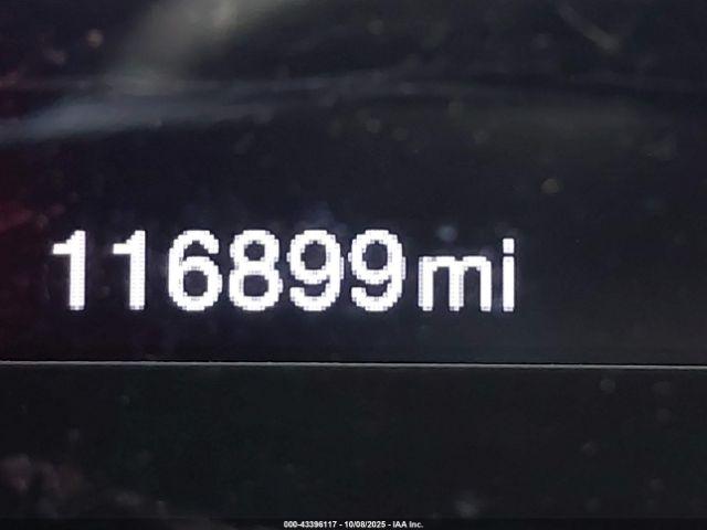 Jeep Renegade Latitude 4x4 Image 13