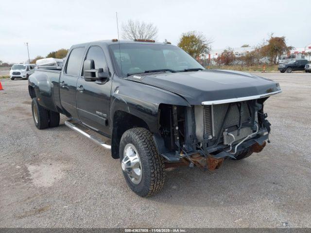  Salvage Chevrolet Silverado 3500