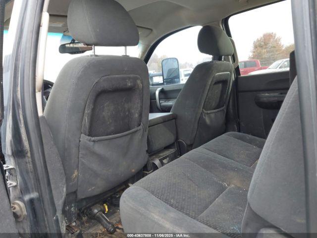 Chevrolet Silverado 3500 Lt1 Image 12