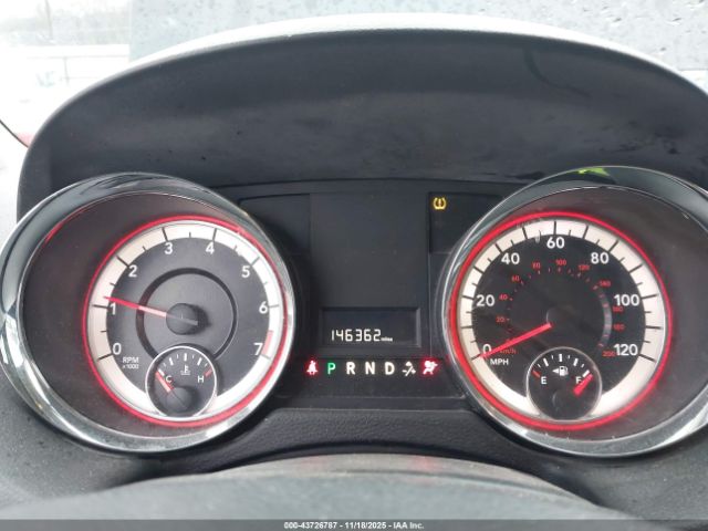 Dodge Grand Caravan Sxt Image 2