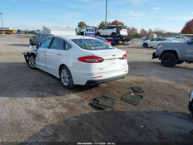 Ford Fusion Sel Image 15