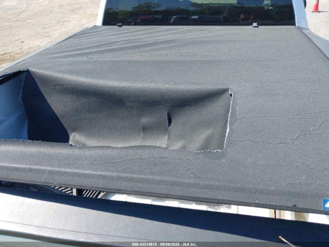 Chevrolet Silverado 1500 2lt Image 15