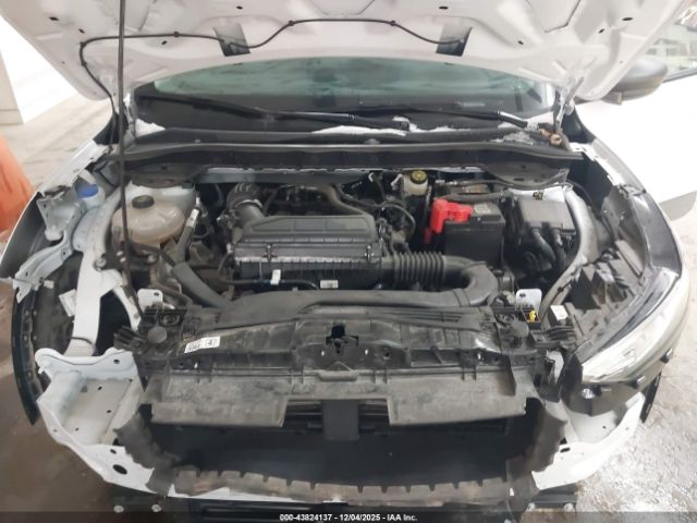 Ford Escape Active Image 9