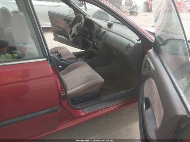 Subaru Legacy L Image 14