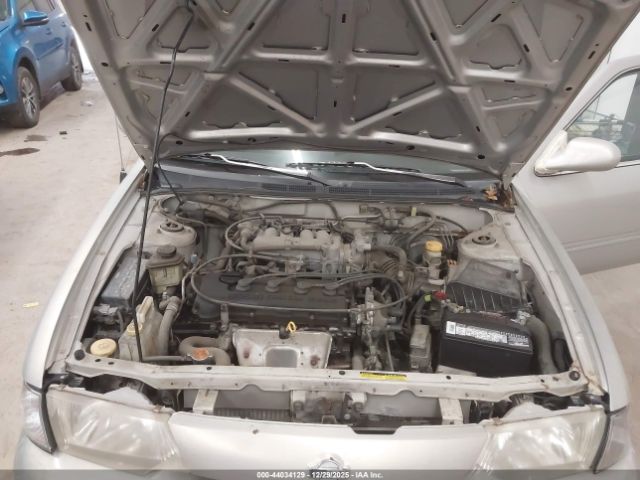 Nissan Sentra Image 9