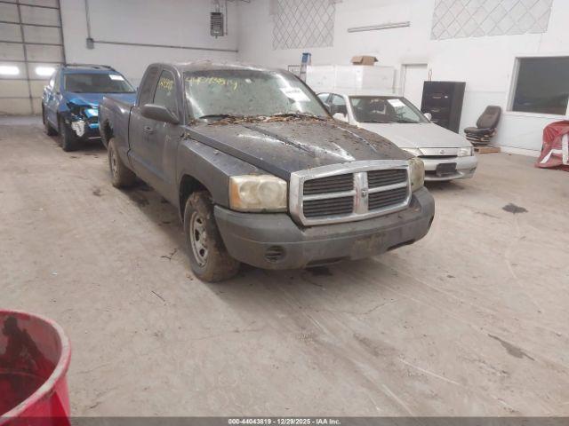  Salvage Dodge Dakota