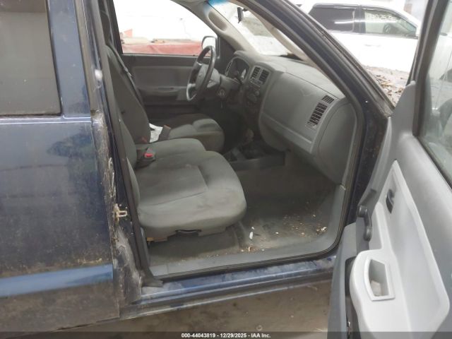 Dodge Dakota St Image 8