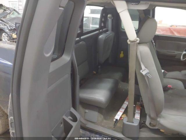 Dodge Dakota St Image 2