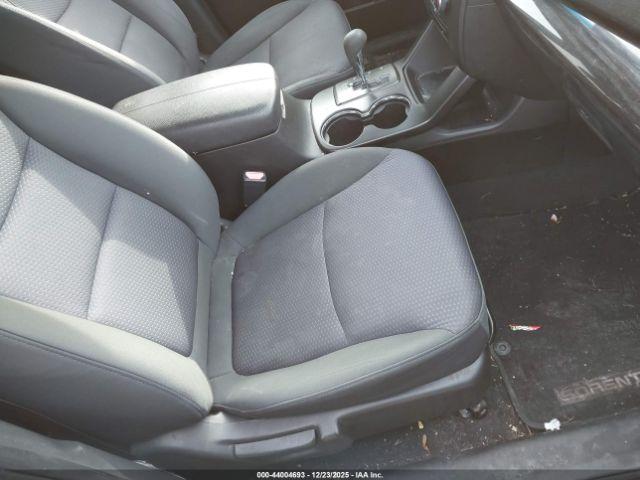 Kia Sorento Lx Image 2