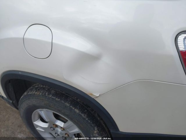 GMC Acadia Sle Image 2