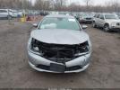 Chrysler 200 Limited Image 12