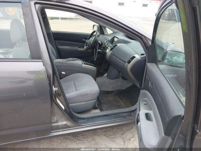 Toyota Prius Image 4