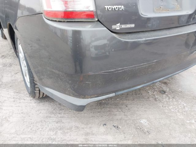 Toyota Prius Image 9