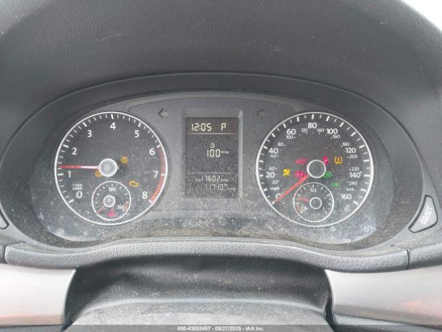 Volkswagen Passat 1.8t S Image 16