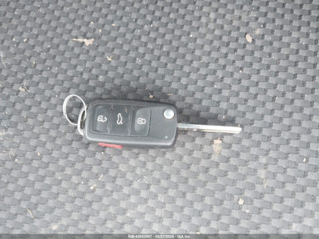 Volkswagen Passat 1.8t S Image 13