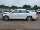 Volkswagen Passat 1.8t S Image 15