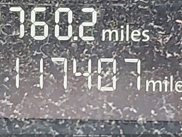 Volkswagen Passat 1.8t S Image 10