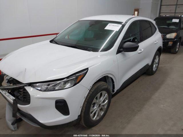Ford Escape Active Image 20