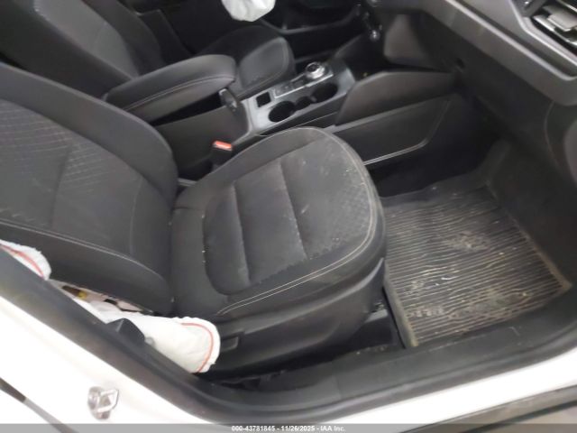 Ford Escape Active Image 6