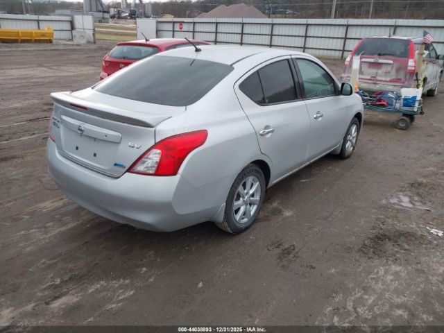 Nissan Versa 1.6 Sv Image 3