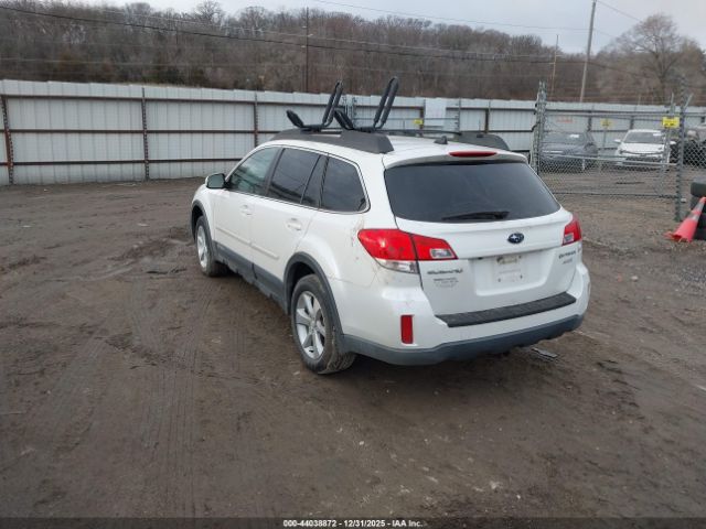 Subaru Outback 2.5i Limited Image 7