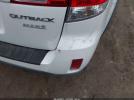 Subaru Outback 2.5i Limited Image 12