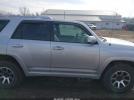 Toyota 4Runner Limited V6 Image 8