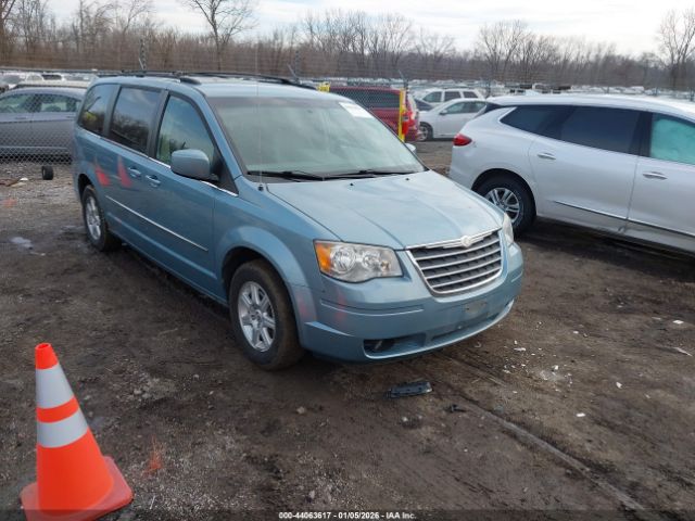 Chrysler Town & Country Touring Image 1