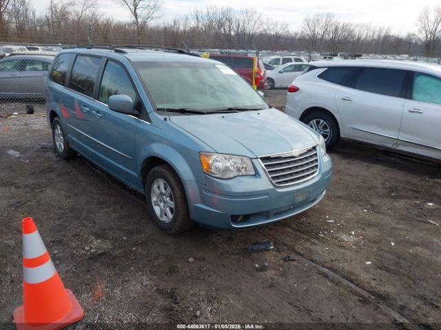  Salvage Chrysler Town & Country