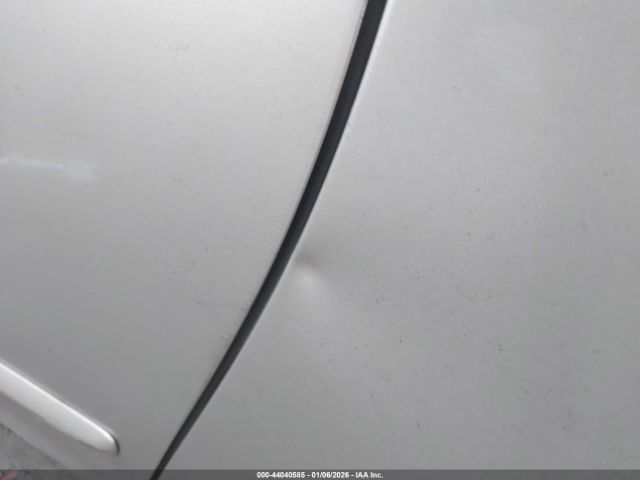 Toyota Sienna Ce Image 15