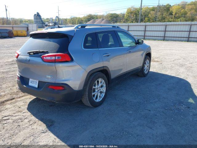 Jeep Cherokee Latitude Image 10