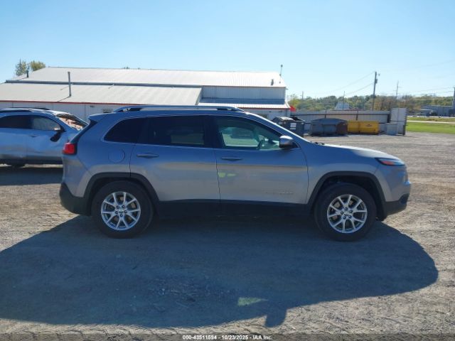 Jeep Cherokee Latitude Image 3