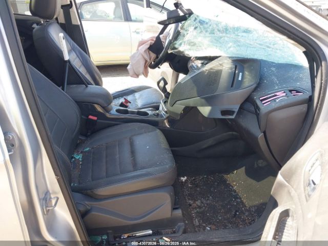 Ford Escape Titanium Image 7