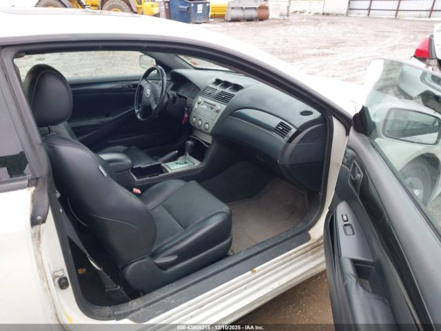 Toyota Camry Se Sport V6 Image 4