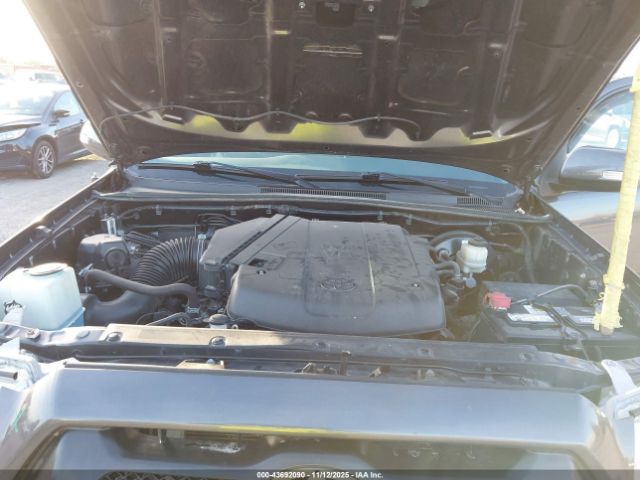 Toyota Tacoma Base V6 Image 11