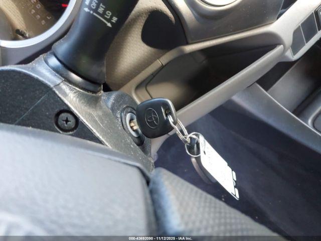 Toyota Tacoma Base V6 Image 15