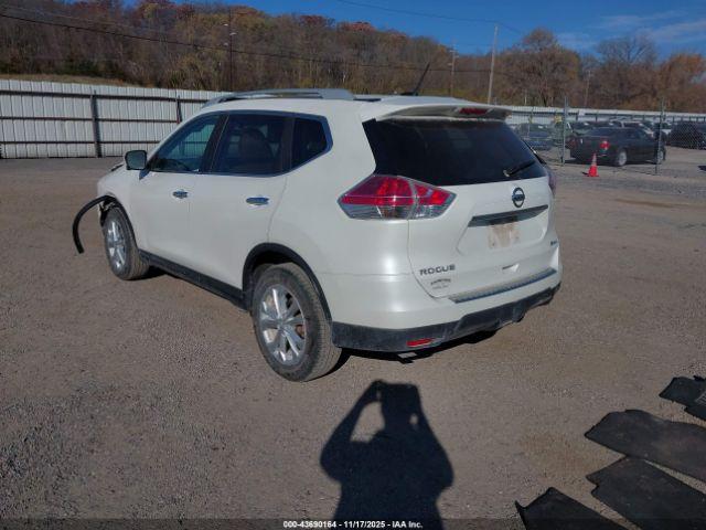 Nissan Rogue Sv Image 2