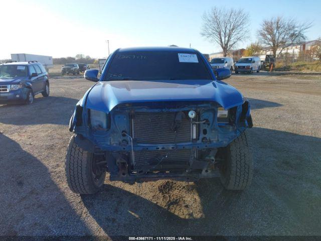 Toyota Tacoma Trd Off Road Image 19