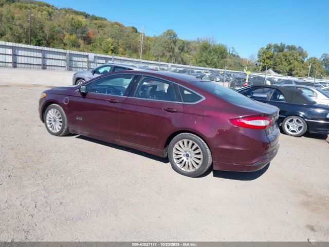 Ford Fusion Se Luxury Image 4