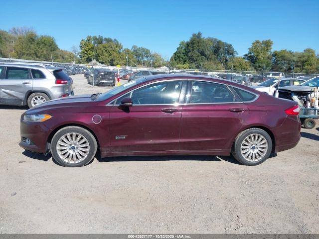 Ford Fusion Se Luxury Image 10
