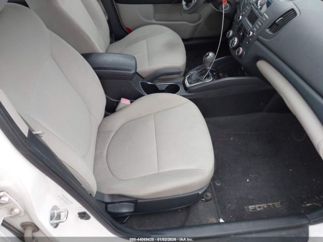 Kia Forte Ex Image 4