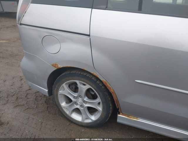 Mazda Mazda5 Touring Image 15