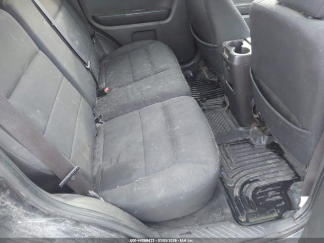 Ford Escape Xlt Image 8