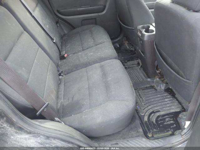 Ford Escape Xlt Image 8