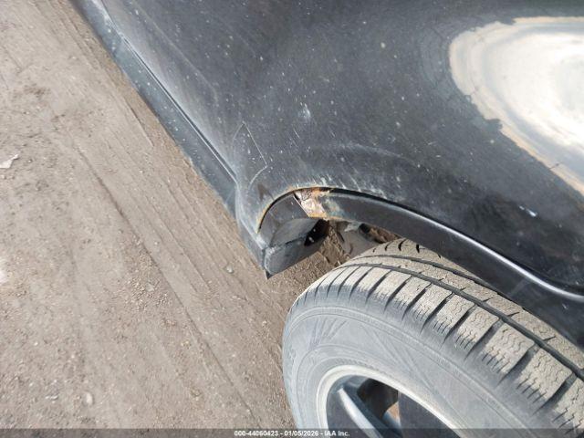 Ford Escape Xlt Image 9