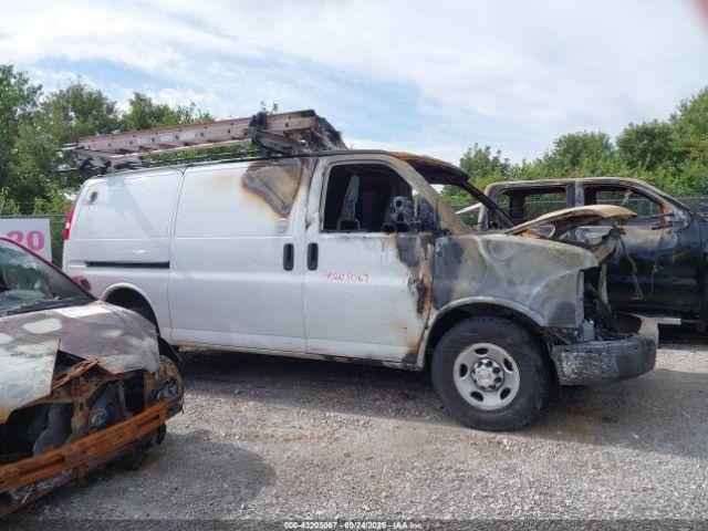 Chevrolet Express Rwd 2500 Regular Wheelbase Wt Image 12