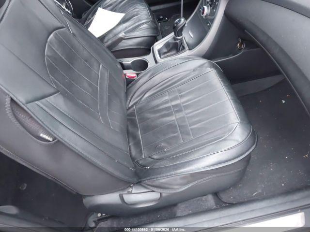 Hyundai ELANTRA Value Edition Image 8